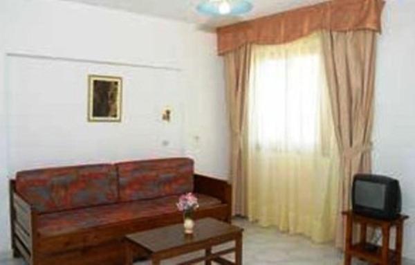 Odyssey Hotel Apartments Karpathos Bagian luar foto